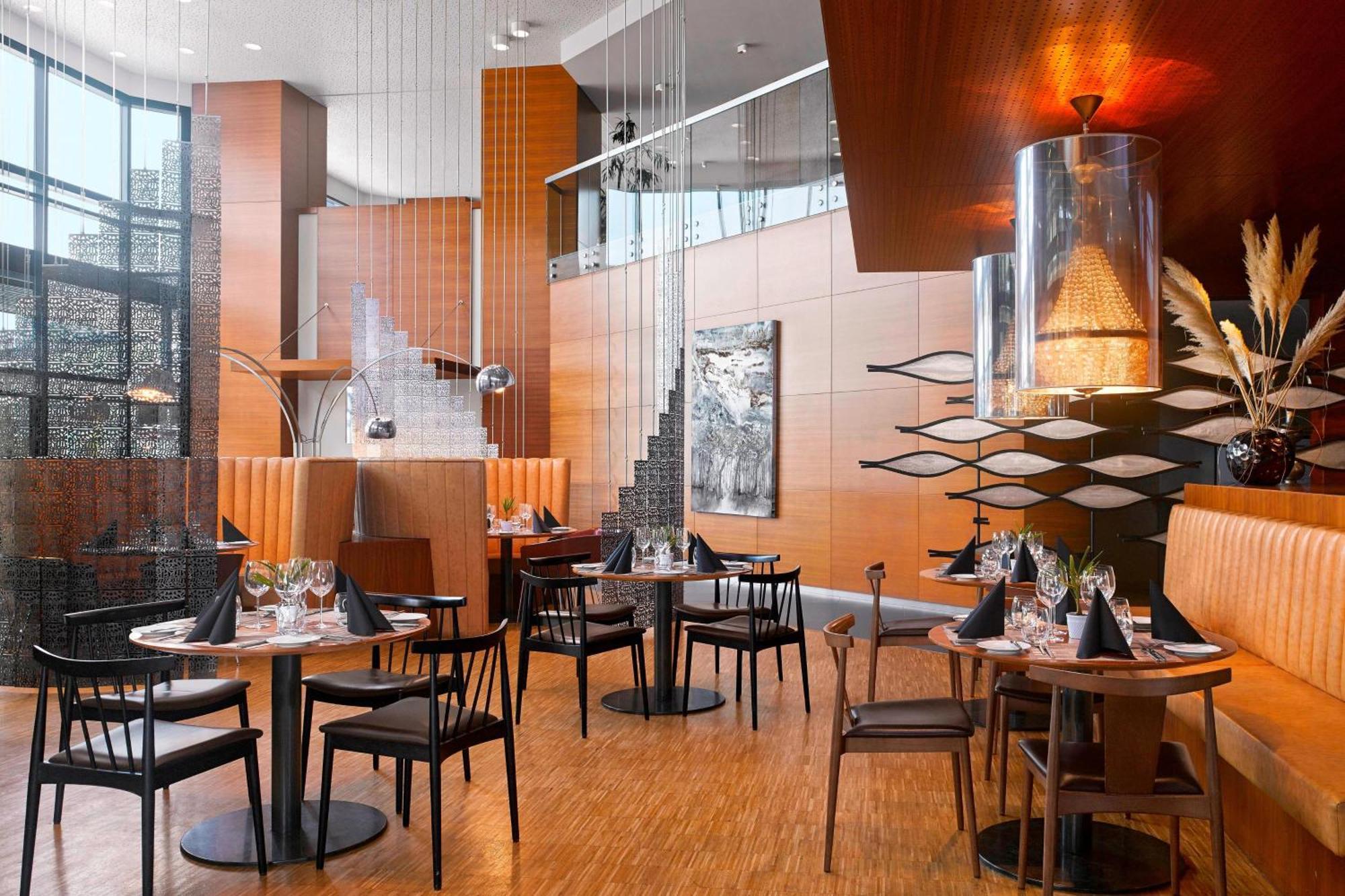 Sheraton Istanbul Atakoy Hotel Exterior foto Restaurant